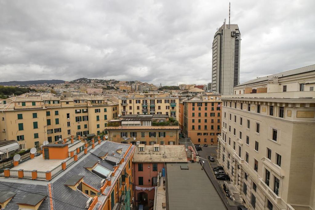 Altido Apt For 3 With Rooftop Balcony And Lovely Cityview Genova Eksteriør billede